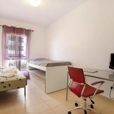 Appartamento Campus Parking Included Málaga